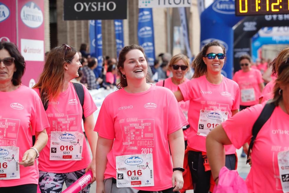 Un total de 13.000 participantes en la Carrera de la Mujer de Zaragoza.