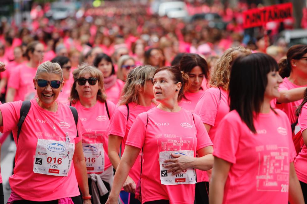 Un total de 13.000 participantes en la Carrera de la Mujer de Zaragoza.