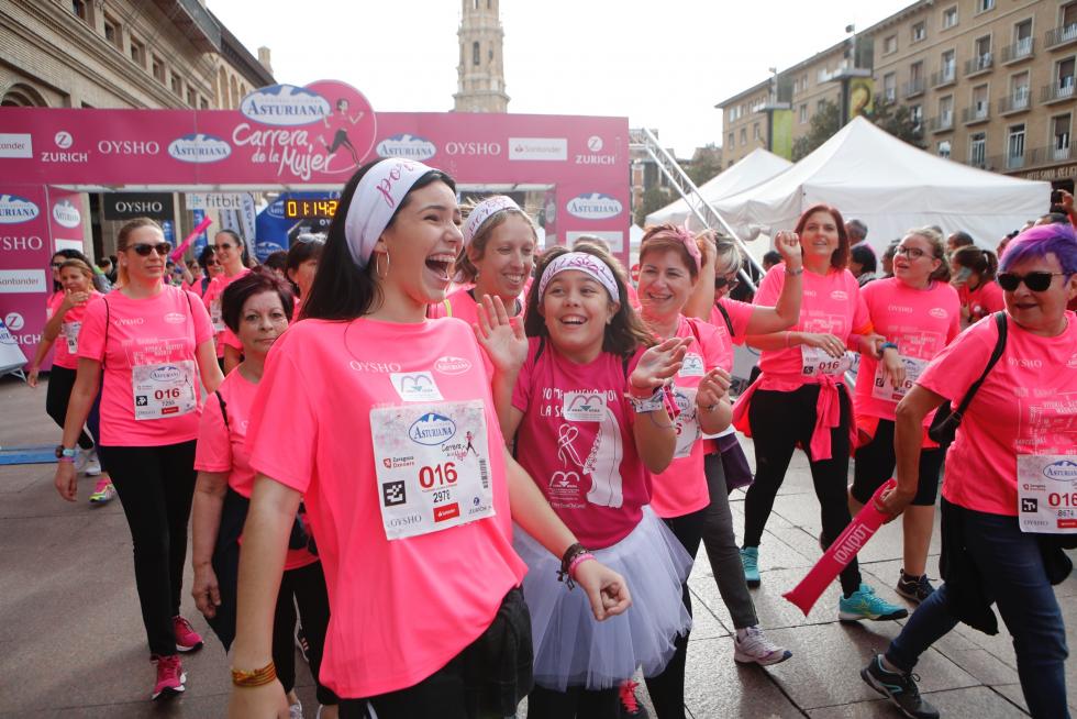 Un total de 13.000 participantes en la Carrera de la Mujer de Zaragoza.