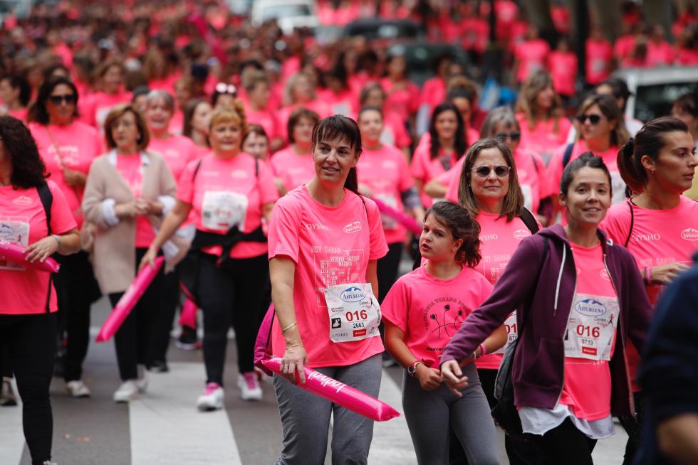 Un total de 13.000 participantes en la Carrera de la Mujer de Zaragoza.