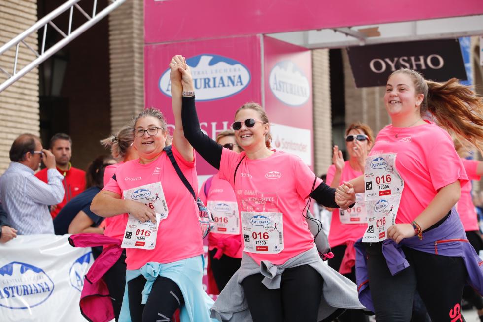 Un total de 13.000 participantes en la Carrera de la Mujer de Zaragoza.