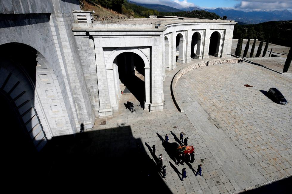 La exhumación de Franco, en imágenes