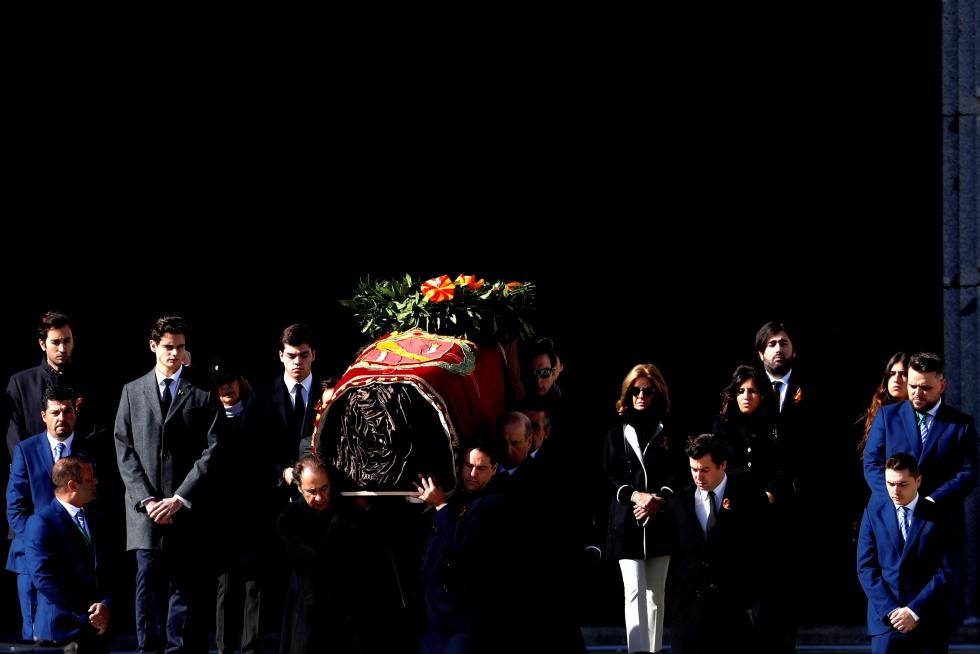 La exhumación de Franco, en imágenes