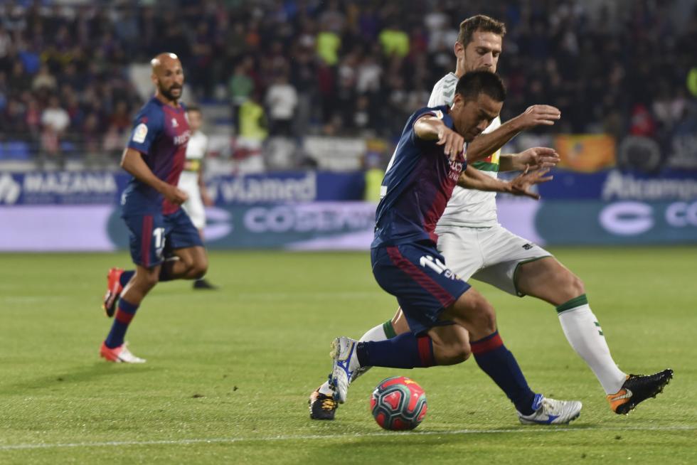 SD Huesca - Elche en El Alcoraz