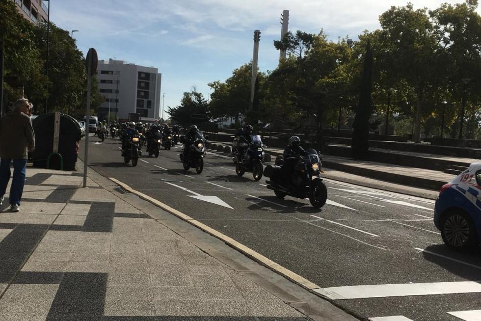 Concentración motorista en Zaragoza por la seguridad en las carreteras.