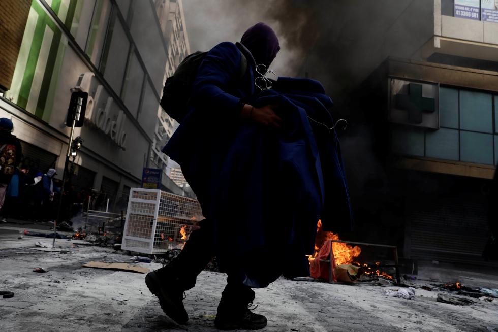 Nuevas protestas en Chile tras el cambio de gabinete.