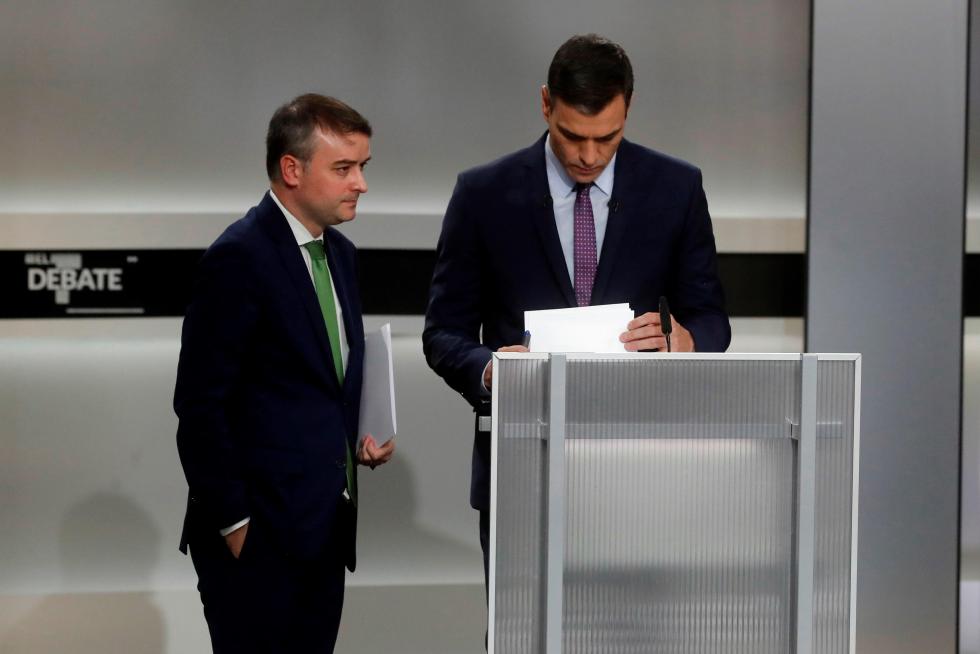 Los candidatos de los principales partidos, durante el debate