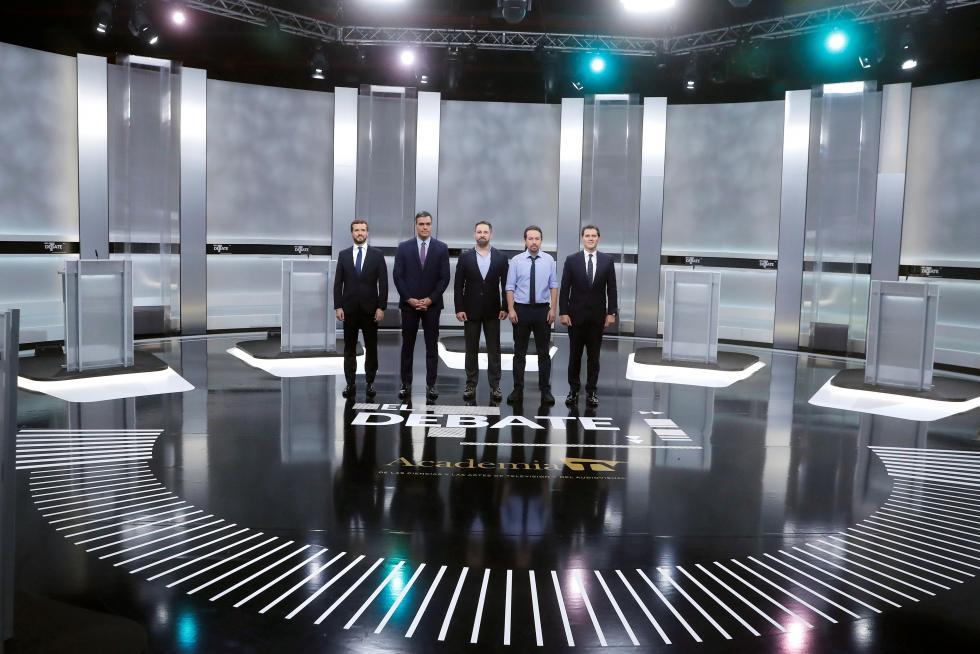 Los candidatos de los principales partidos, durante el debate