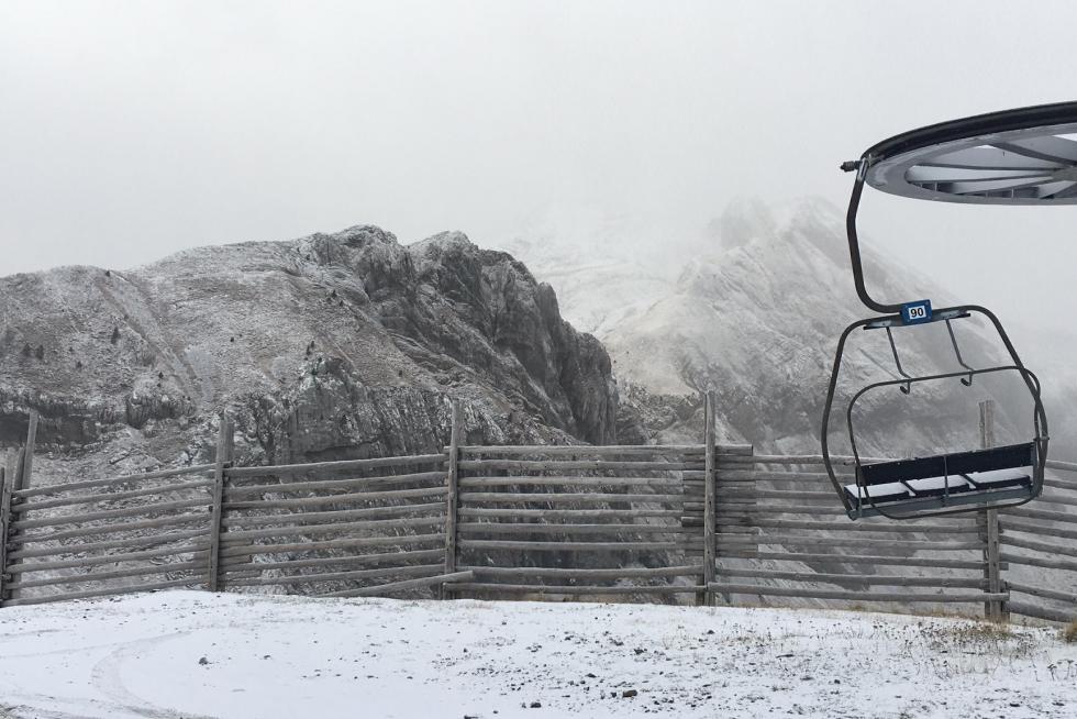 Nieve en la estación de Candanchú