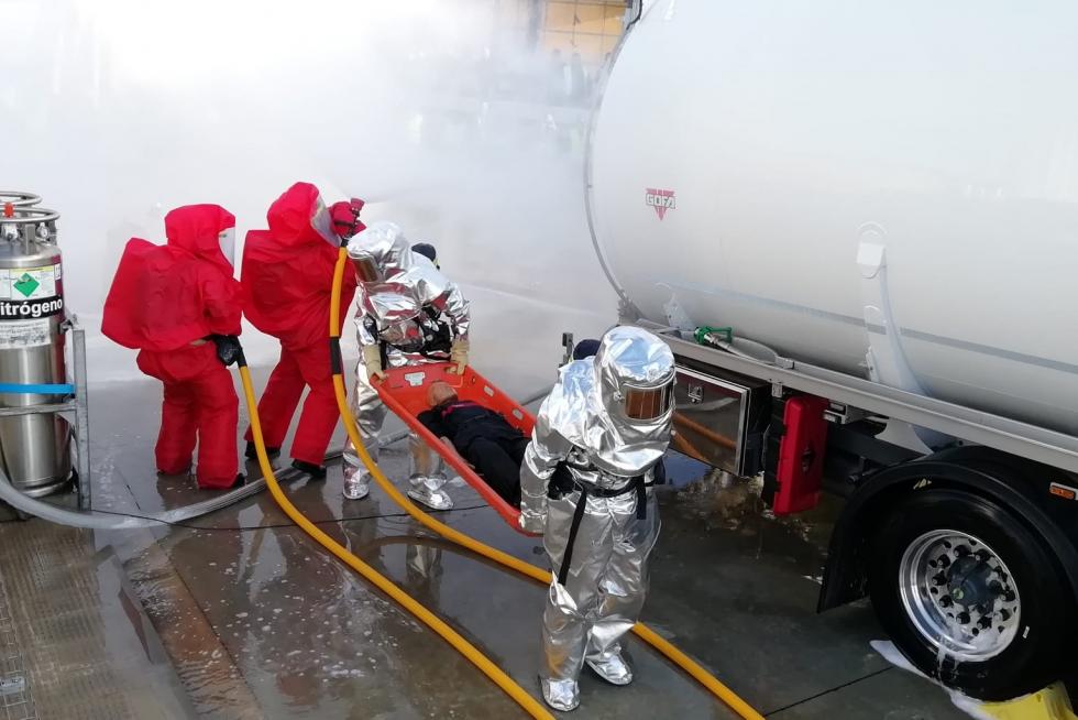 La intervención se ha llevado a cabo por varias dotaciones de Bomberos de Zaragoza