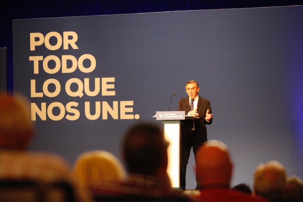 Mitin del candidato del PP Pablo Casado en Zaragoza