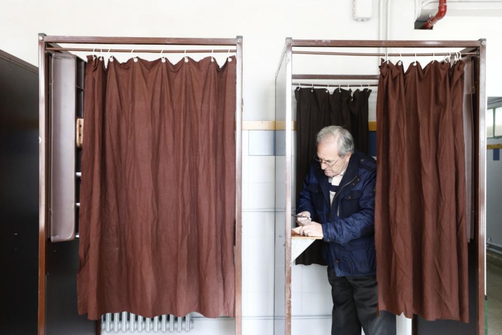 Votaciones en el IES Blecua.