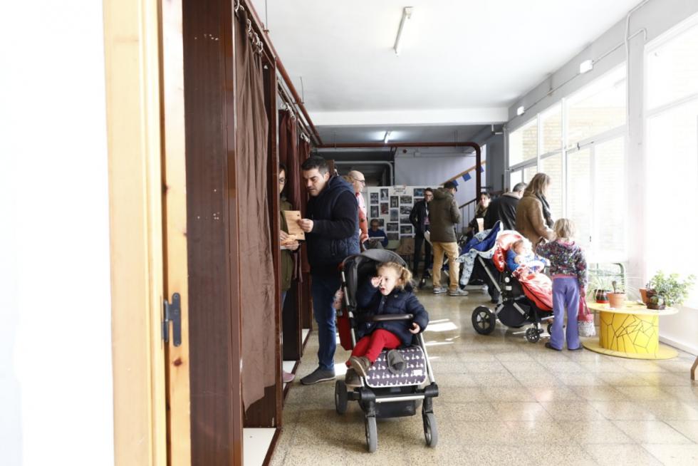 Votaciones en el IES Blecua.