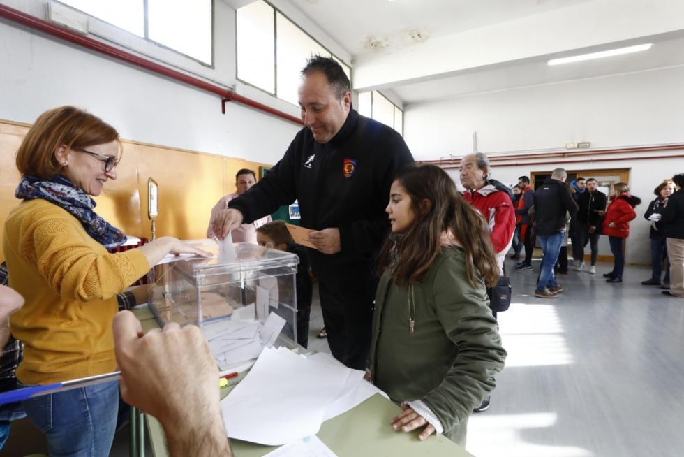 Votaciones en el IES Blecua.