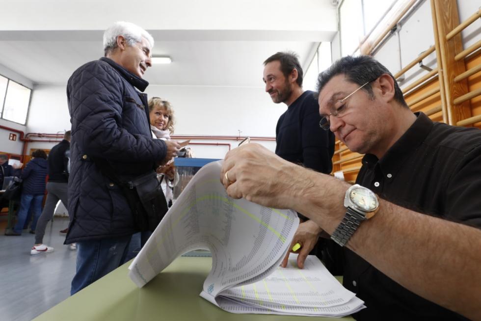 Votaciones en el IES Blecua.