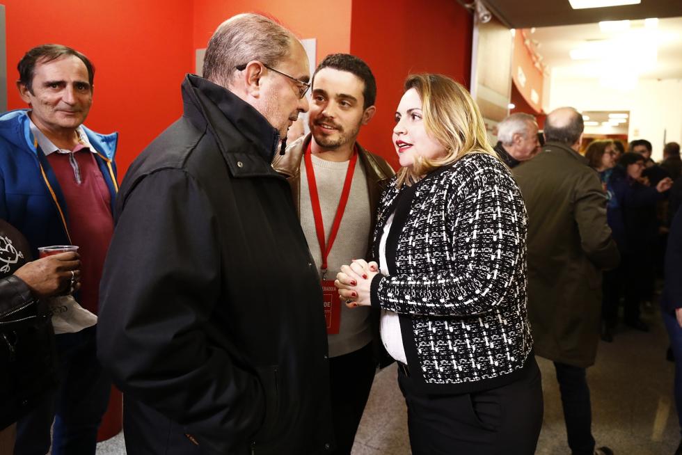 Reacciones en la sede del PSOE.