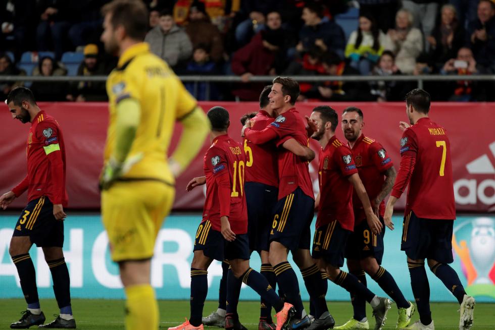 Fotos Fotos del partido EspañaMalta Imágenes Fotos Fotos del partido EspañaMalta Imágenes