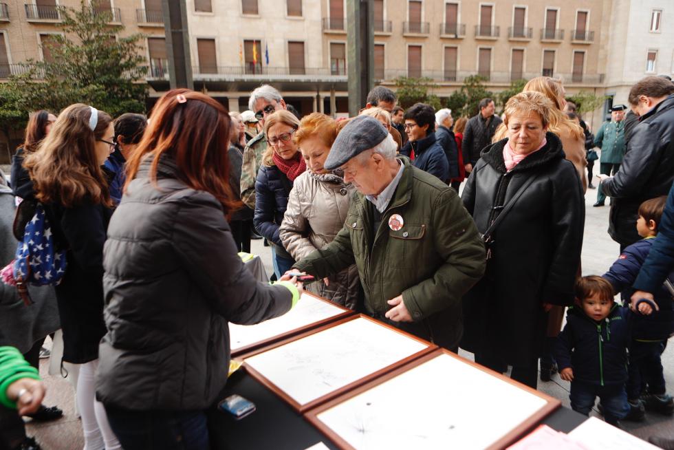 Día Mundial de las Víctimas de Tráfico en la Plaza del Pilar
