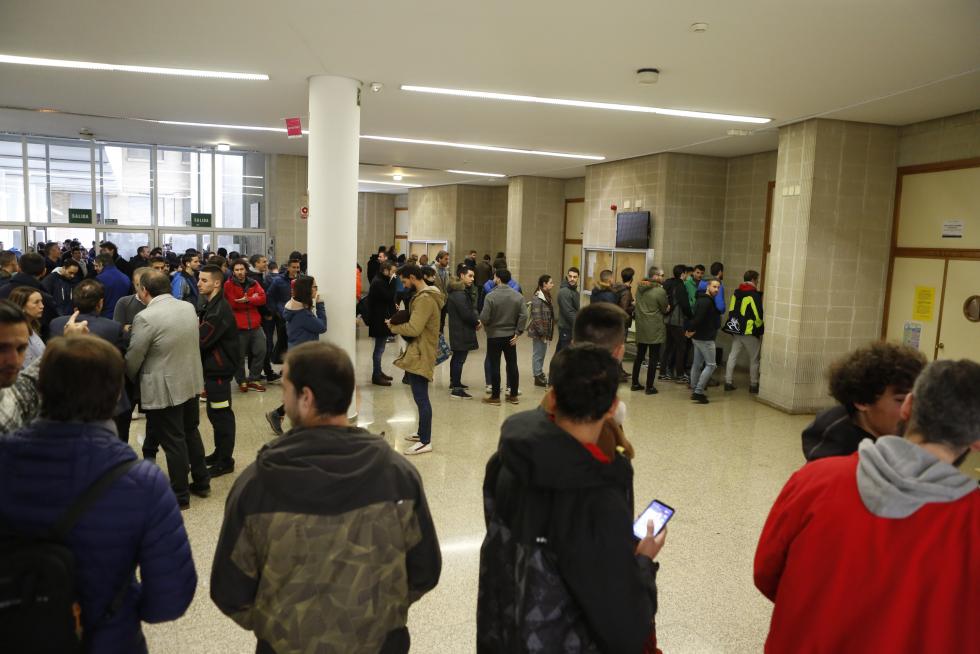 Oposiciones en Zaragoza para 62 plazas de bomberos, que atraen a 646 aspirantes