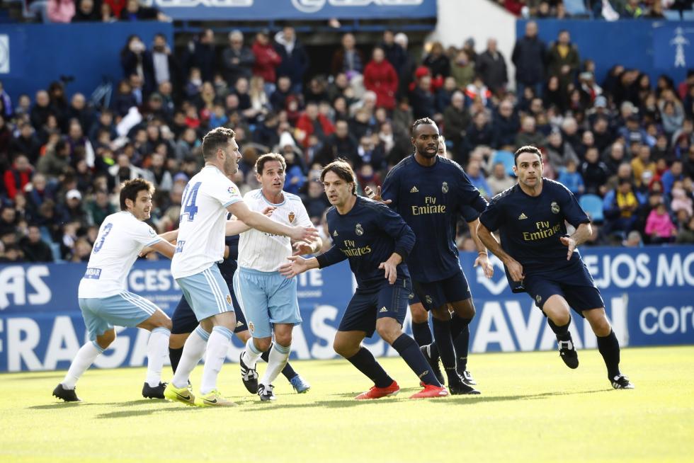 Partido de Aspanoa, que celebra este 2019 su 25º aniversario, entre los veteranos del Real Zaragoza y el Real Madrid, disputado en La Romareda