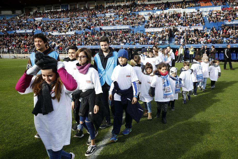 Partido de Aspanoa, que celebra este 2019 su 25º aniversario, entre los veteranos del Real Zaragoza y el Real Madrid, disputado en La Romareda