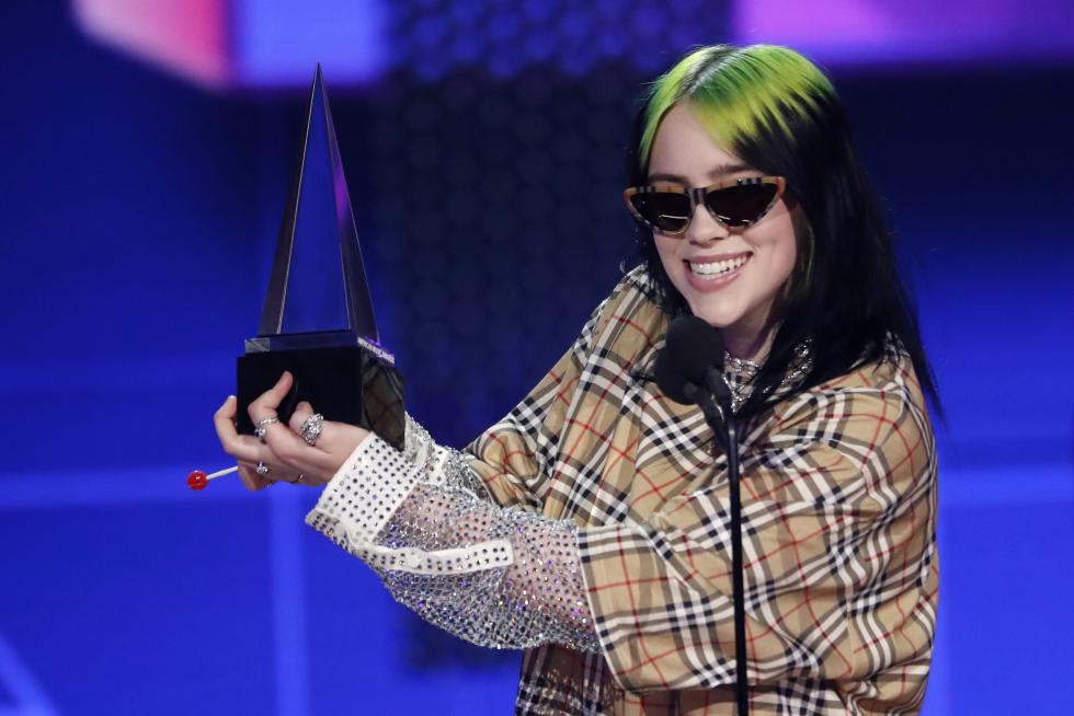 Billie Eilish, mejor artista de música alternativa