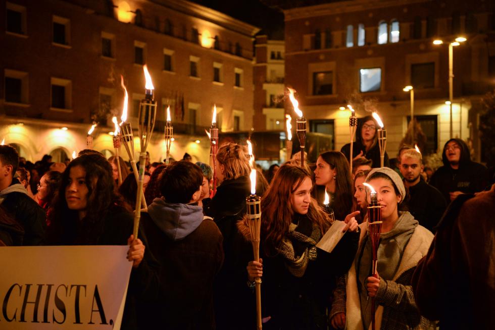 Manifestación en Teruel por el Día Internacional para la eliminación de la violencia contra la mujer