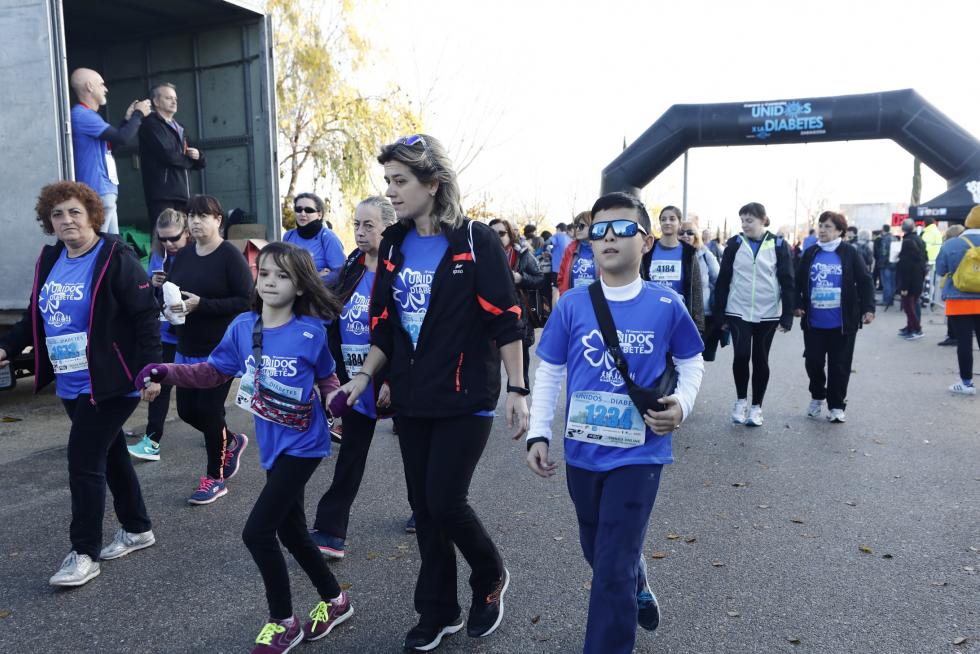 Este domingo se ha celebrado en el Parque del Agua de Zaragoza la IV edición de la Carrera 'Actívate por la diabetes' con el fin de dar visibilidad a una enfermedad crónica, la diabetes, que en Aragón afecta a más de 120.000 personas.
