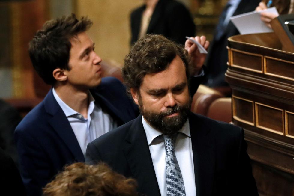 Espinosa de los Monteros, de VOX, accede al Congreso seguido de Íñigo Errejón, de Más País.