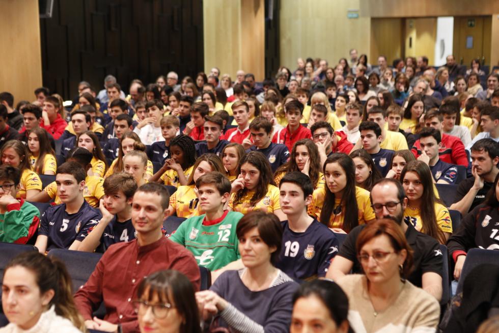Acto en apoyo del deporte aragonés de cara al campeonato de España de 2020.