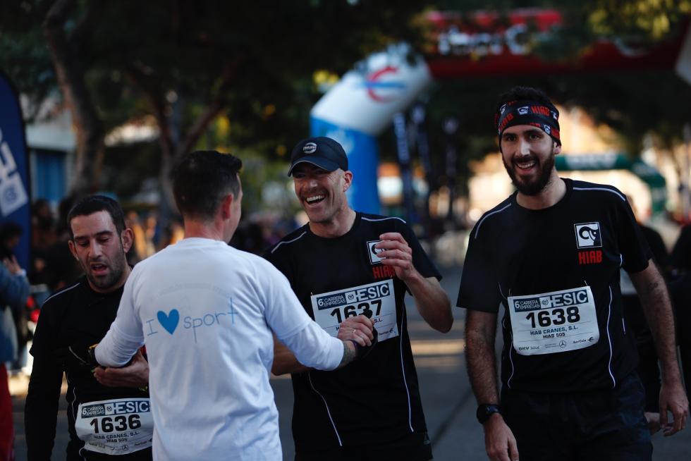Imágenes de la Carrera de empresas Esic 2019 en Zaragoza.