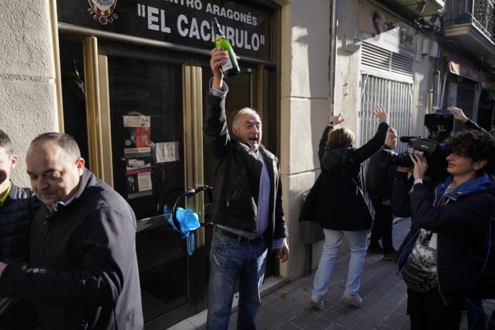 El champán ha corrido por las calles de Reus.