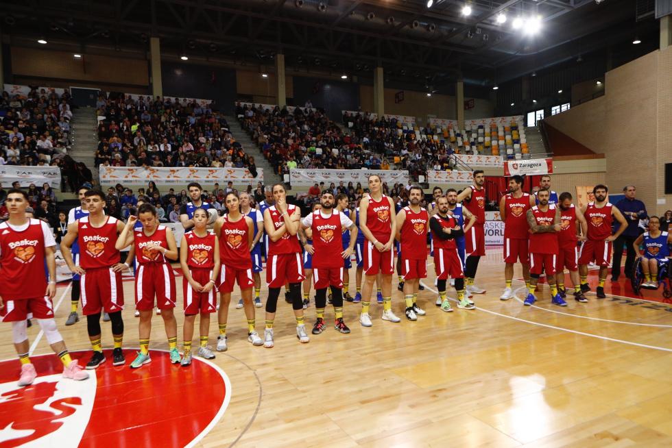 Partido solidario de 'Basket contra el cáncer'.