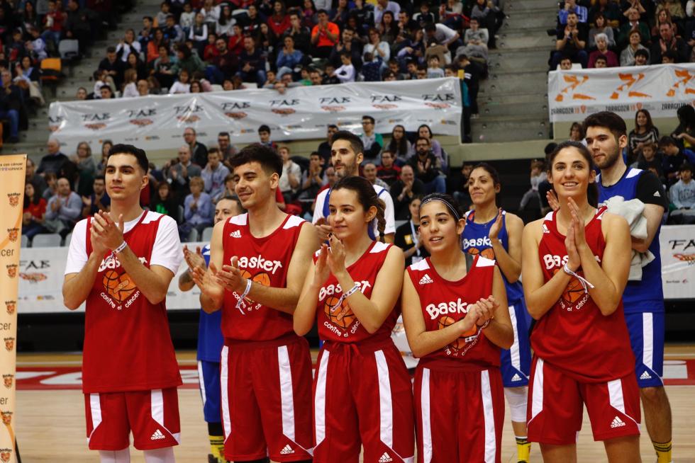 Partido solidario de 'Basket contra el cáncer'.
