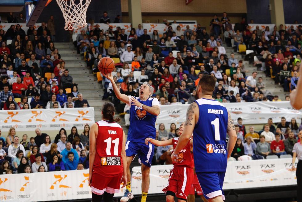 Partido solidario de 'Basket contra el cáncer'.