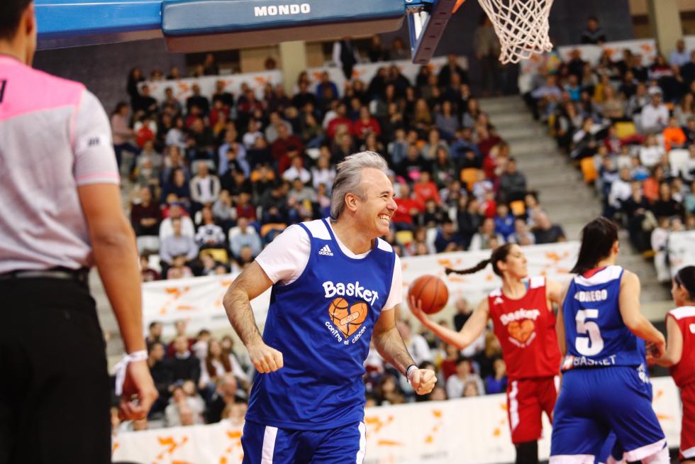 Partido solidario de 'Basket contra el cáncer'.