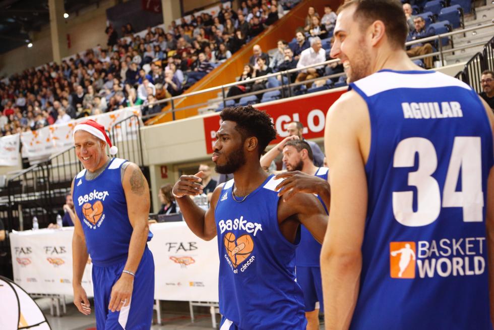 Partido solidario de 'Basket contra el cáncer'.