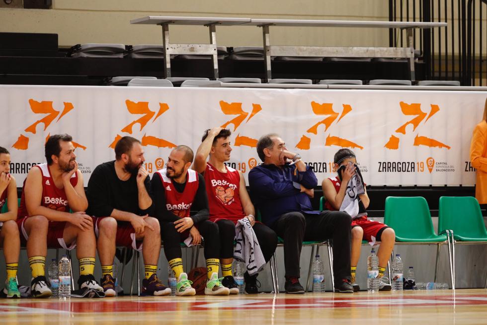 Partido solidario de 'Basket contra el cáncer'.