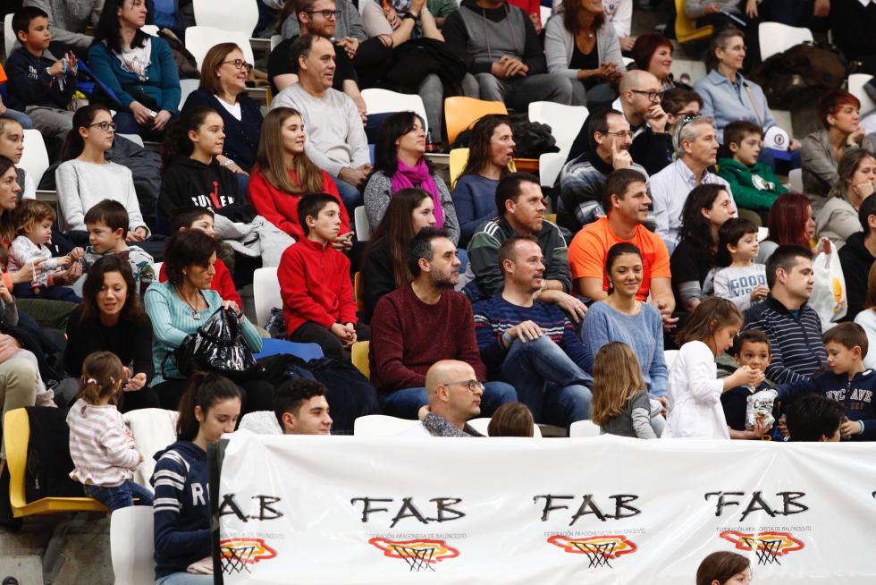 Partido solidario de 'Basket contra el cáncer'.