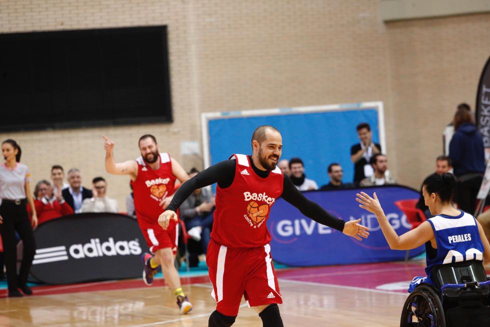 Partido solidario de 'Basket contra el cáncer'.