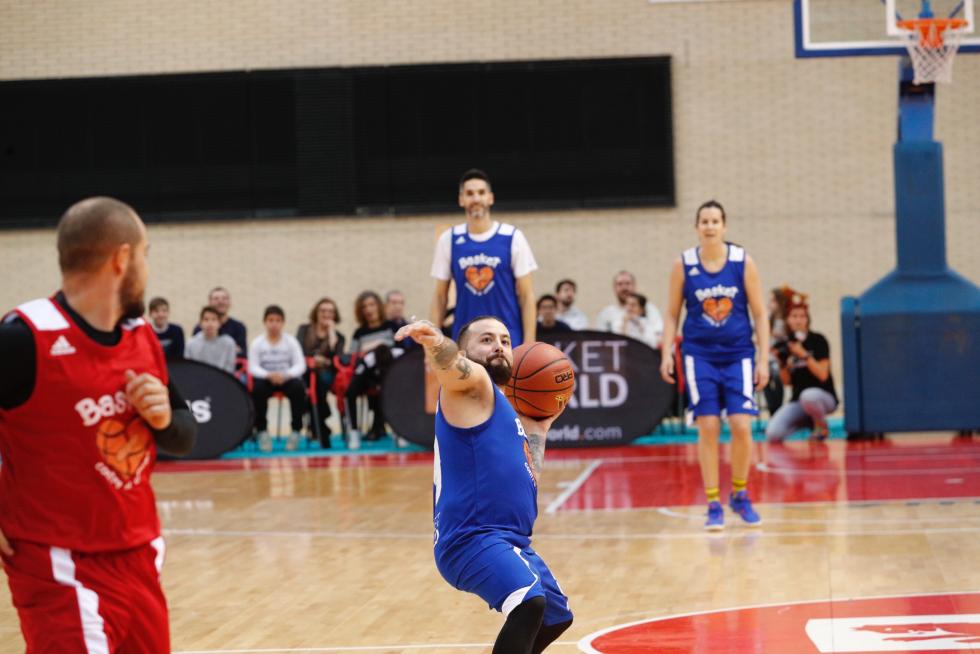 Partido solidario de 'Basket contra el cáncer'.
