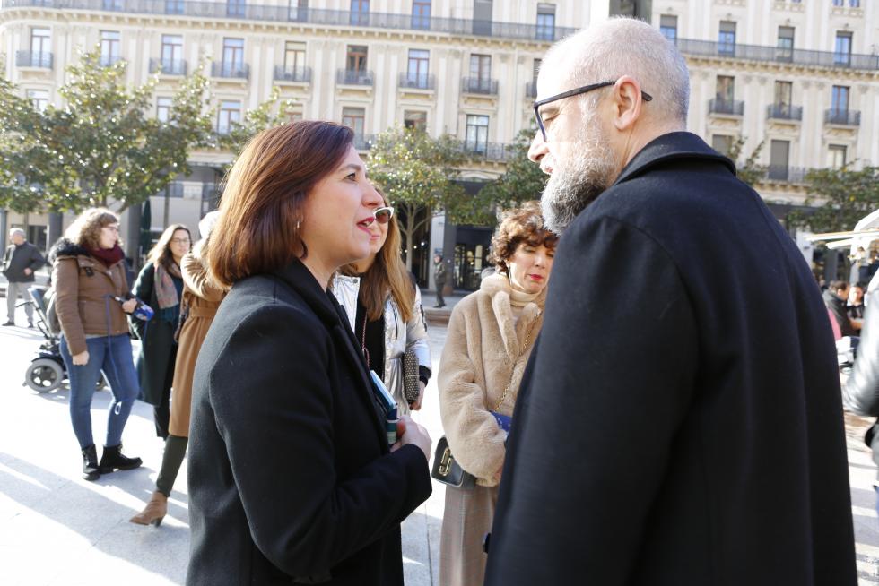 Libros que Importan en la plaza del Pilar