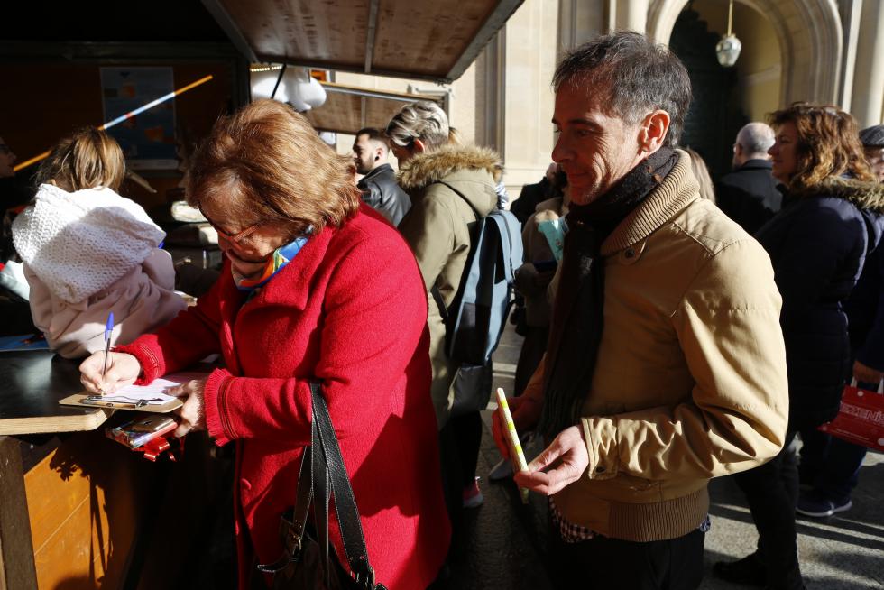 Libros que Importan en la plaza del Pilar