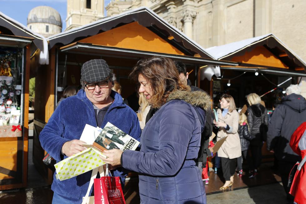 Libros que Importan en la plaza del Pilar