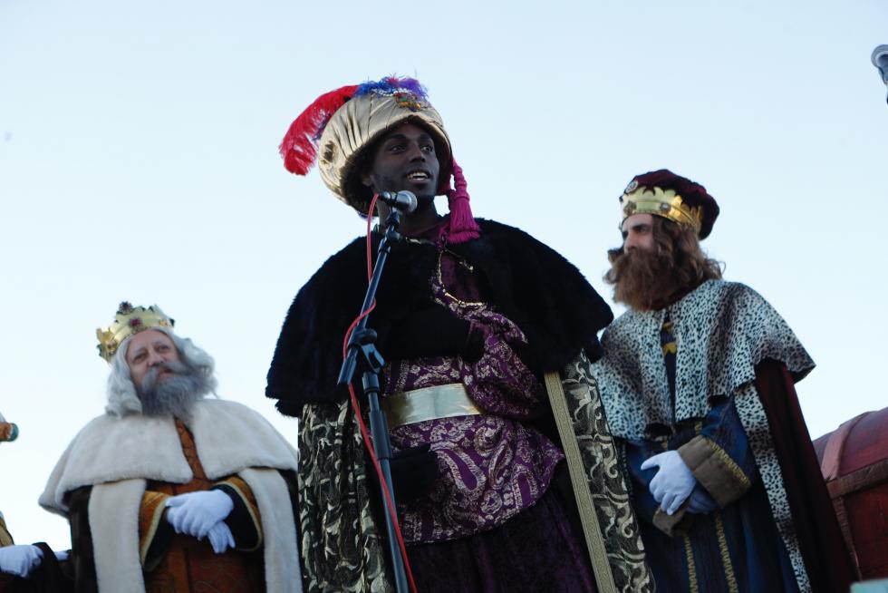 Cabalgata en Zaragoza: salida de los Reyes Magos desde Valdespartera