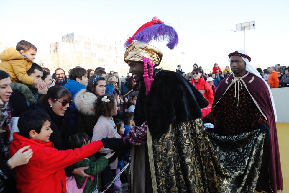Cabalgata en Zaragoza: salida de los Reyes Magos desde Valdespartera