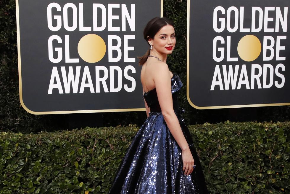 Beverly Hills (United States), 05/01/2020.- Ana de Armas arrives for the 77th annual Golden Globe Awards ceremony at the Beverly Hilton Hotel, in Beverly Hills, California, USA, 05 January 2020. (Estados Unidos) EFE/EPA/NINA PROMMER *** Local Caption *** 52514391 Arrivals - 77th Golden Globe Awards