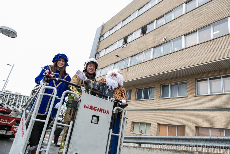 ARAGON VISITA DE LOS BOMBEROS Y DE LOS REYES MAGOS AL HOSPITAL INFANTIL / 06-01-2020 / FOTO: ARANZAZU NAVARRO