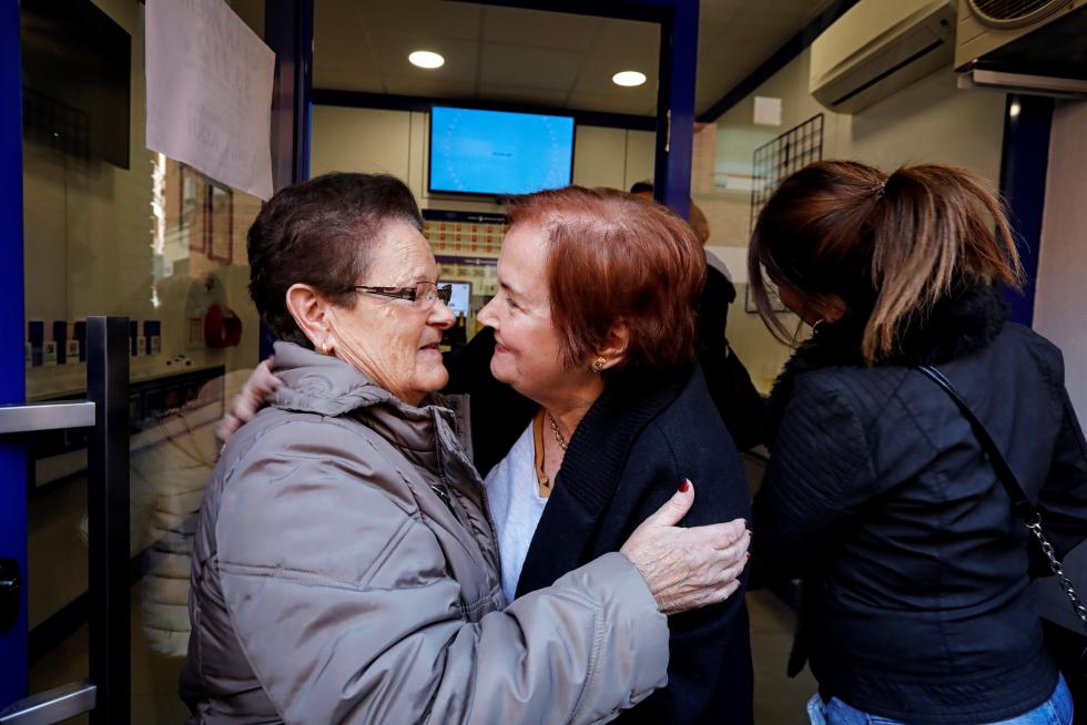 La administración número 1 de la Vilanova del Camí, ha repartido 2 millones de euros, diez décimos, del primer número del sorteo de El Niño
