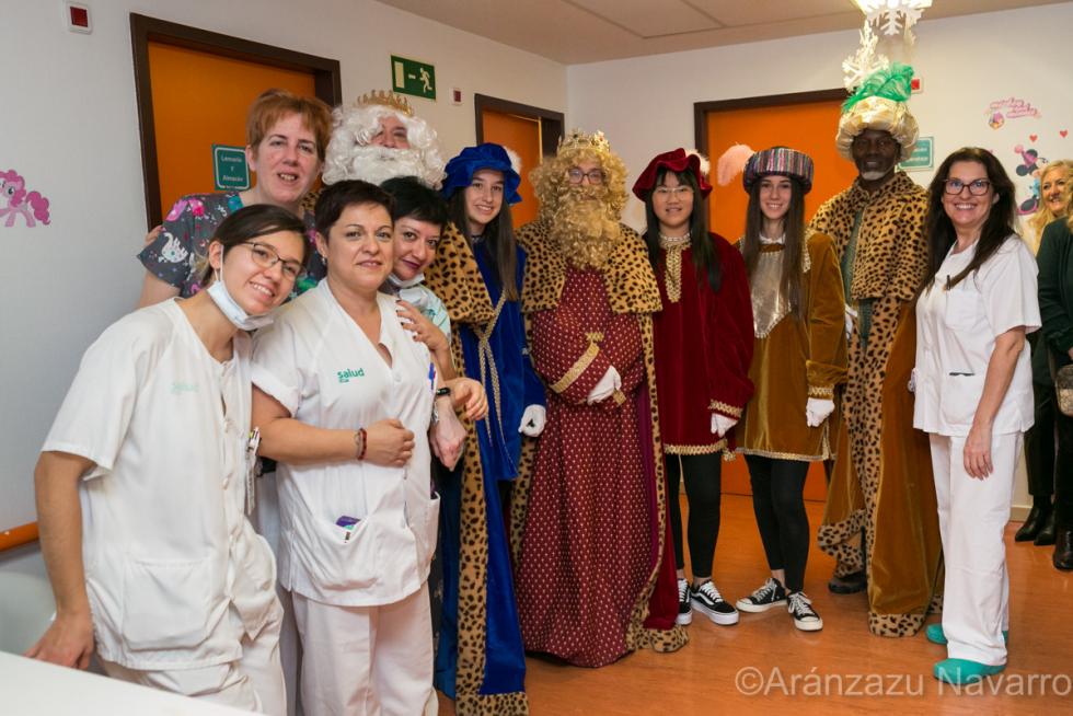 ARAGON VISITA DE LOS BOMBEROS Y DE LOS REYES MAGOS AL HOSPITAL INFANTIL / 06-01-2020 / FOTO: ARANZAZU NAVARRO
